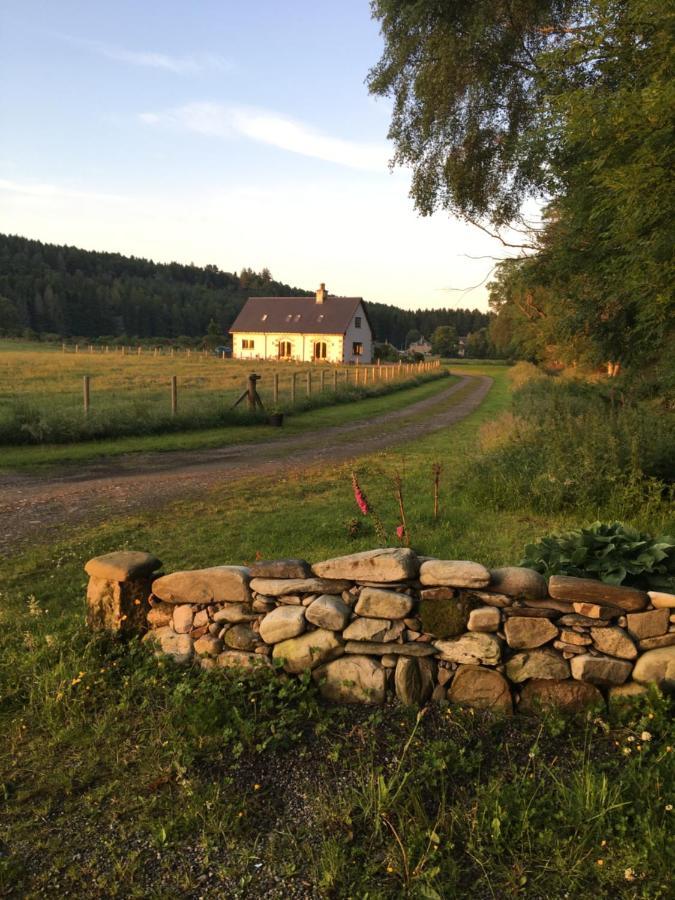 Dalmunach House Aberlour Exterior foto